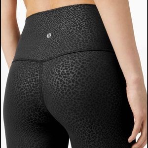 Lululemon Align Pant 28” in Formulate Emboss Black